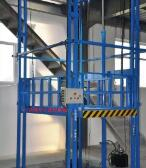 液压升降机的维护保养要点